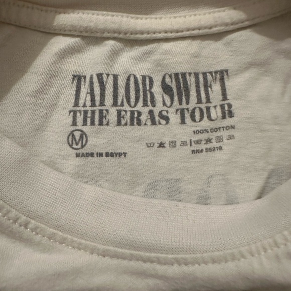Eras Tour Taylor Swift T shirt size medium - Picture 2 of 3
